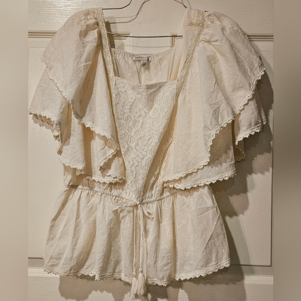 💜3/$12💜 Cato Cream Ruffled Peplum Blouse